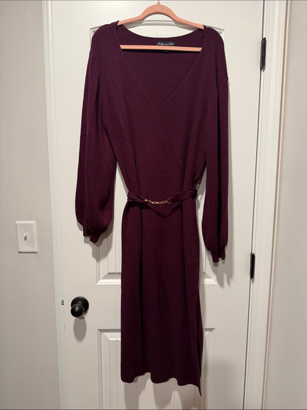Pocketful Knit Belted Midi Dress in Plum